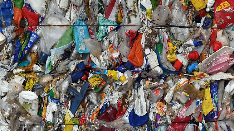 Bereits im Mai 2019 wurden globale Regeln für den Handel mit Plastikabfällen vereinbart.