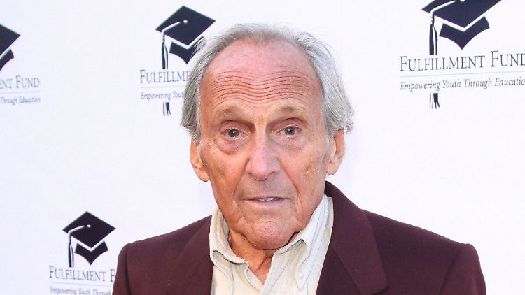 Norman Gimbel 2011 bei einem Benefizkonzert im Wadsworth Theatre in Los Angeles.