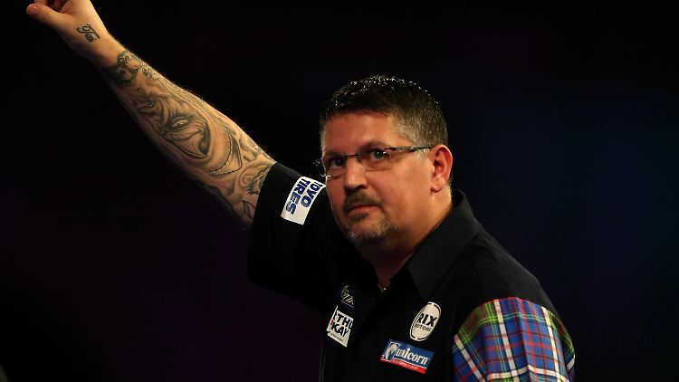Seht her: Gary Anderson spielt gegen Dave Chisnall in weltmeisterlicher Form.