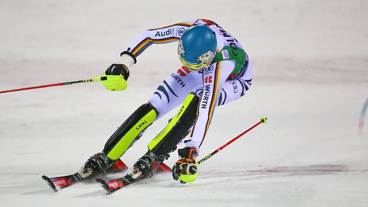 Die deutschen Skistars um Felix Neureuther kämpfen mit Form und Formschwankungen.