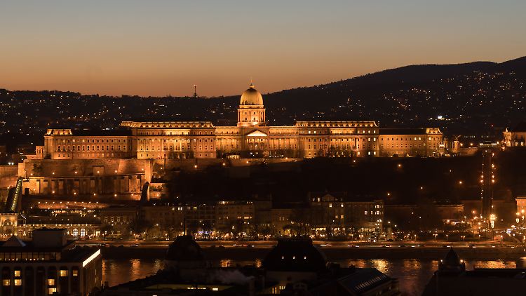 Blick auf Orbans neue Residenz.