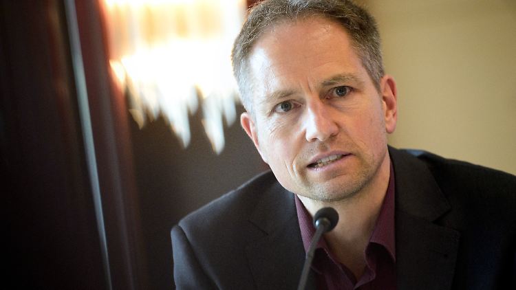 Thomas Oberhäuser ist Vorsitzender der Arbeitsgemeinschaft Migrationsrecht im Deutschen Anwaltverein (DAV).