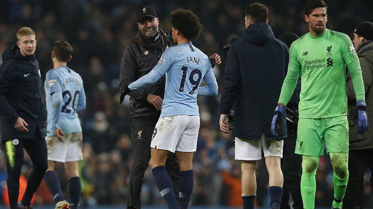 Klopp gratuliert fair dem Sieger Manchester City - und dem Siegtorschützen Leroy Sané.