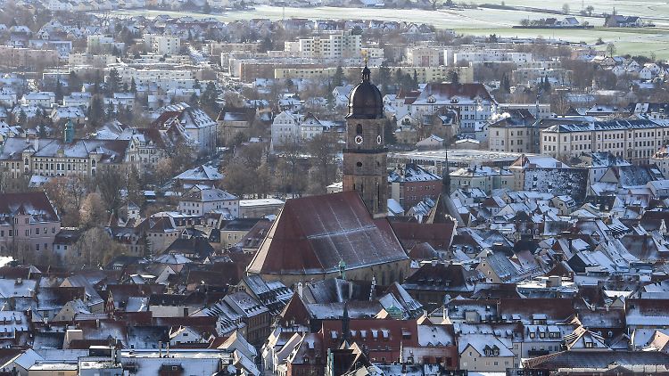 Blick auf die oberpfälzische Stadt Amberg, wo am 29. Dezember vier Asylbewerber wahllos Passanten angegriffen haben.