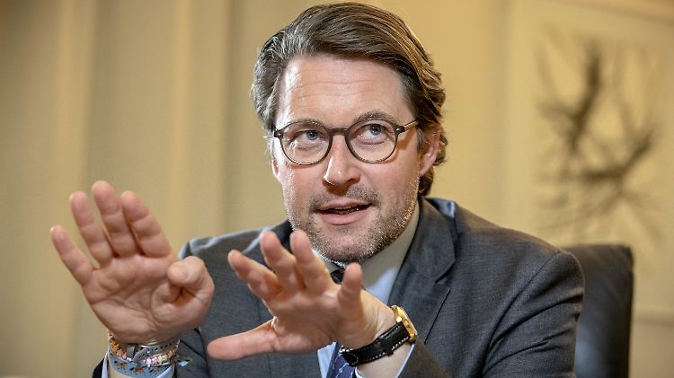 Verkehrsminister Andreas Scheuer fordert von der Bahn, sich um das Schienennetz zu kümmern.