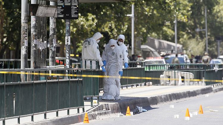 Die Explosion hatte sich in der Nähe der belebten Plaza Italia im Stadtzentrum ereignet.