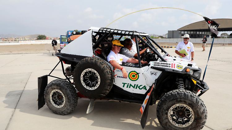 Als Co-Pilot bestreitet Lucas Barron die Dakar 2019 als Beifahrer seines Vaters in einem Allrad-Buggy.