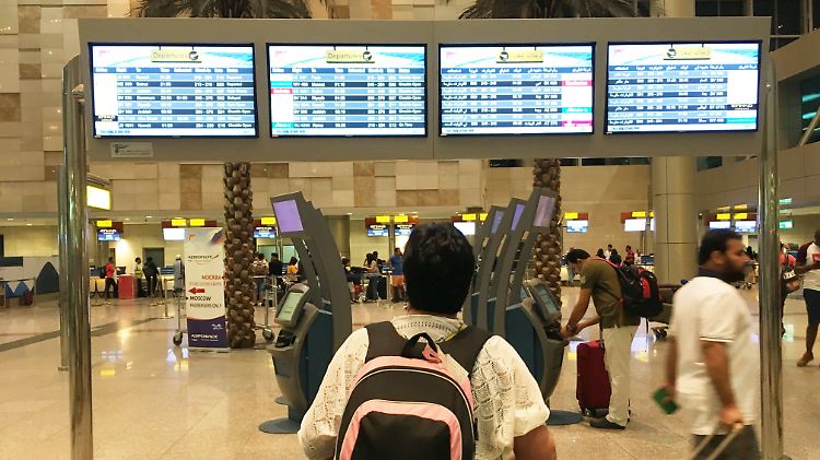 Einer der Männer verschwand am Flughafen von Kairo, der andere in Luxor.