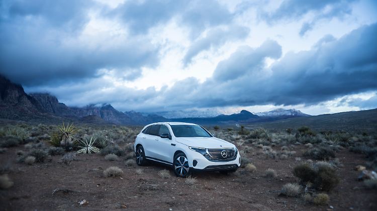 Im Mercedes EQC soll nicht das Gefühl der Selbstbeschränkung wegen mangelnder Reichweite aufkommen.