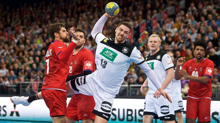 Kreisläufer Hendrik Pekeler überzeugt seit mehreren Jahren durch konstante Leistungen im DHB-Team.