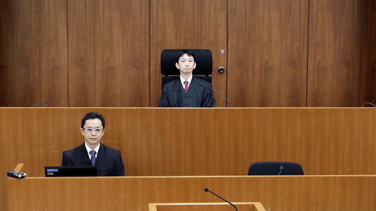 Japanische Richter lehnten Ghosns Antrag auf Freilassung ab.