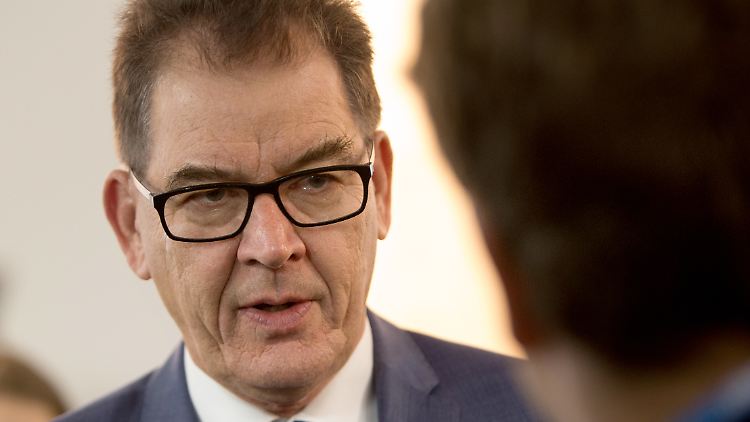Gerd Müller musste seine Afrikareise wegen der Panne verlängern.