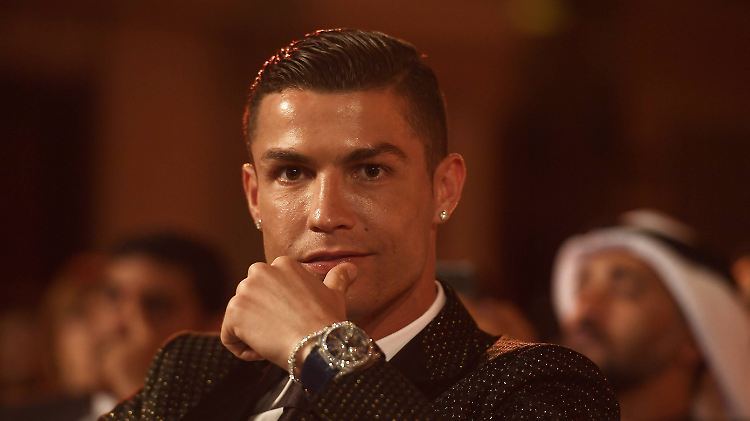 Nach der angeblichen Tat habe sich Ronaldo bei ihr entschuldigt, so Mayorga.