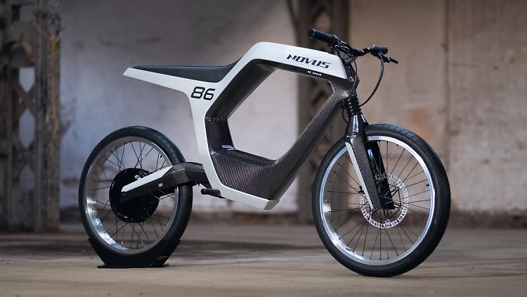 Das E-Bike von Novus präsentiert sich auf der CES in shlichter Schönheit.