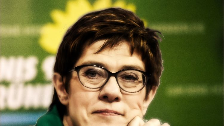 CDU-Chefin Annegret Kramp-Karrenbauer und die Grünen? Dieses Bündnis wäre laut Forsa nach wie vor denkbar.