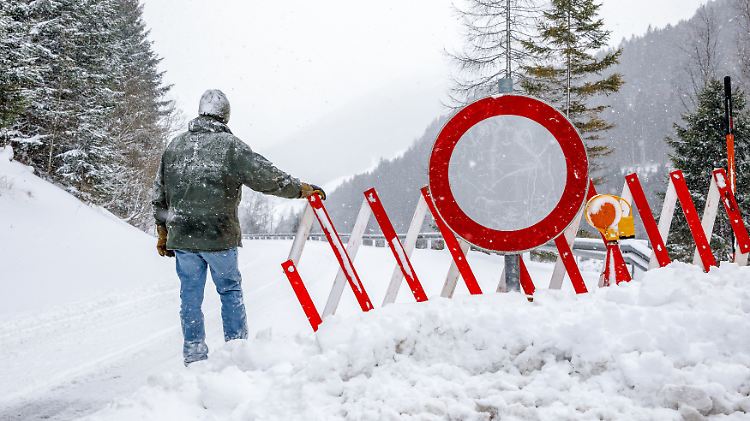 Der Bereich, in dem die deutschen Skifahrer unterwegs waren, ist und war gesperrt.