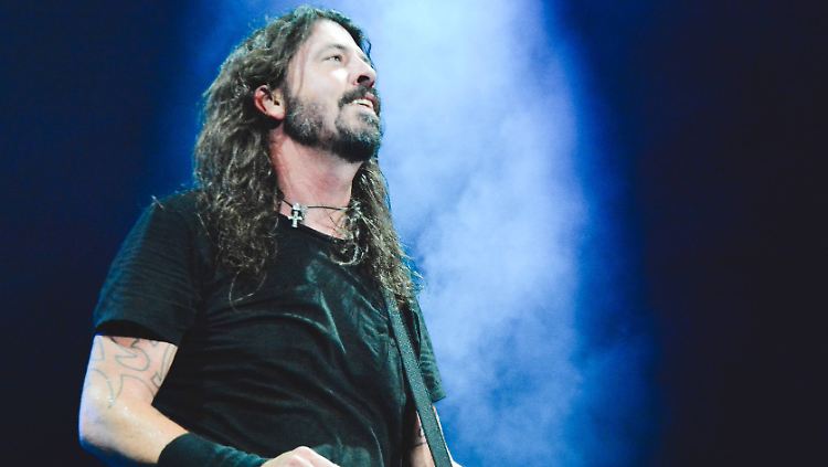 Rock on! Dave Grohl.