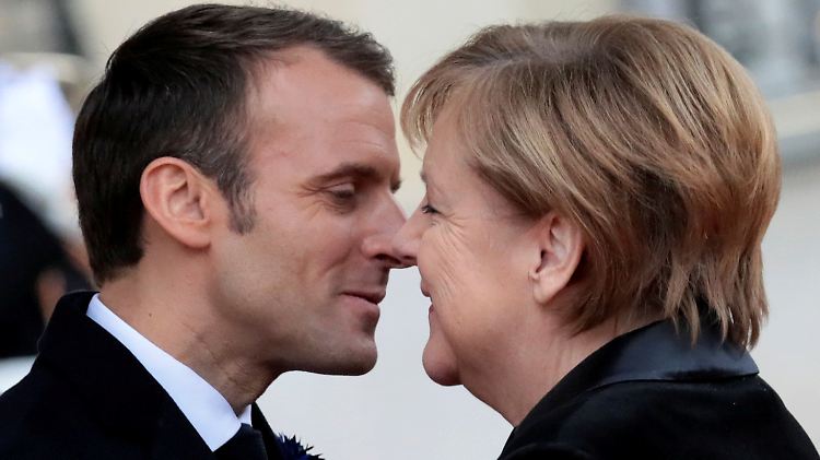 Frankreichs Präsident Emmanuel Macron und Kanzlerin Angela Merkel wollen Zeichen setzen.  