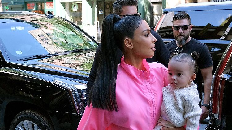 Kim Kardashian hat gerade den ersten Geburtstag von Töchterchen Chicago gefeiert.
