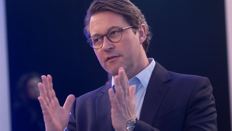 Verkehrsminister Scheuer verspricht deutliche Vebesserungen bis zum Sommer. Wie er die erreichen will, ist noch unklar.