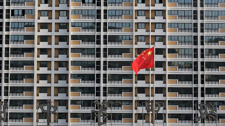 Das enorme Wachstum der chinesischen Wirtschaft flaut ab: Peking warnt vor einem "gewissen Druck auf die Arbeitsplätze".