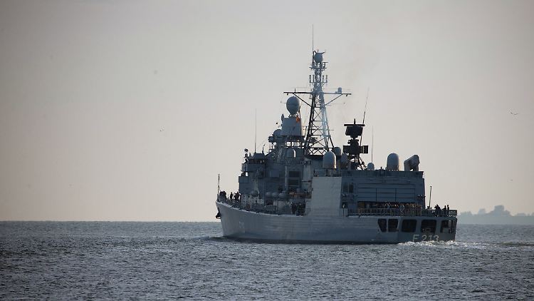 Die Marine-Fregatte "Augsburg".