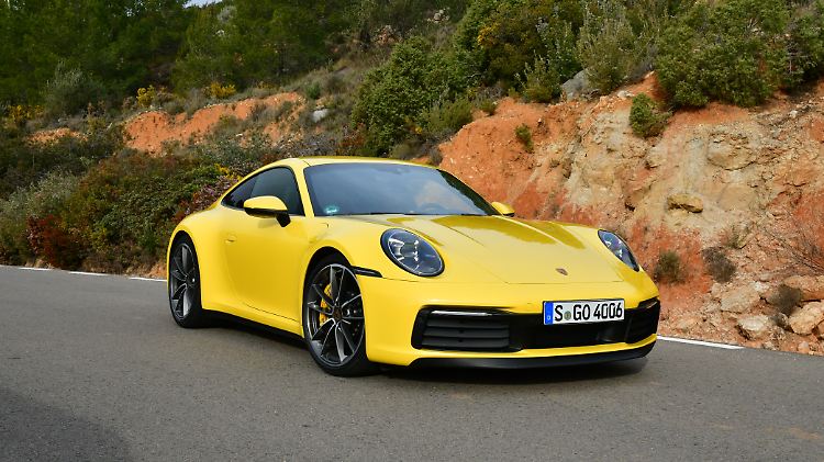 Es ist die achte Auflage des Porsche 911. Aber auch jetzt ist er die ultimative Fahrmaschine.