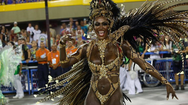 Samba-Tänzerin beim Karneval in Rio de Janeiro - ein Anzeichen für schieres Glück im Land sei die Vorliebe für aufregende Rhythmen aber nicht, gibt ein Experte zu bedenken.