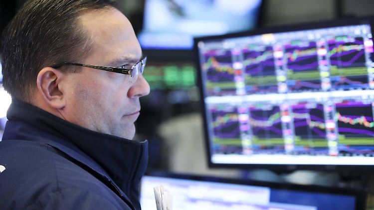 Norsk Hydro beschäftigt 34.000 Menschen.