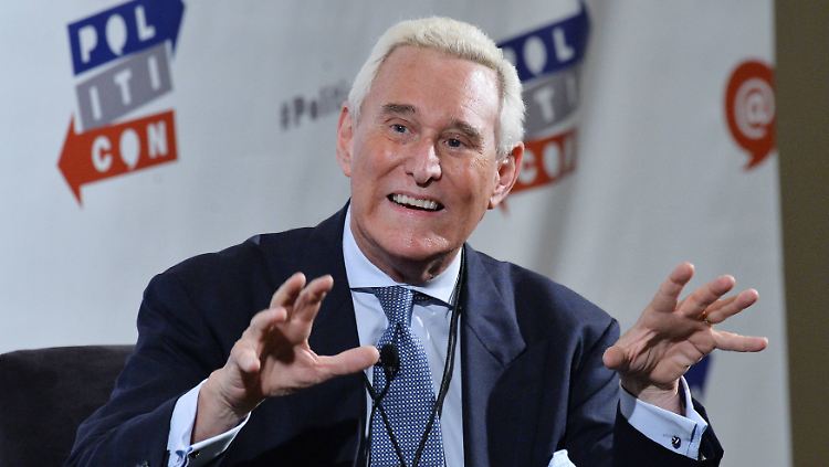 Roger Stone ist gegen eine Kaution von 250.000 Dollar wieder frei.