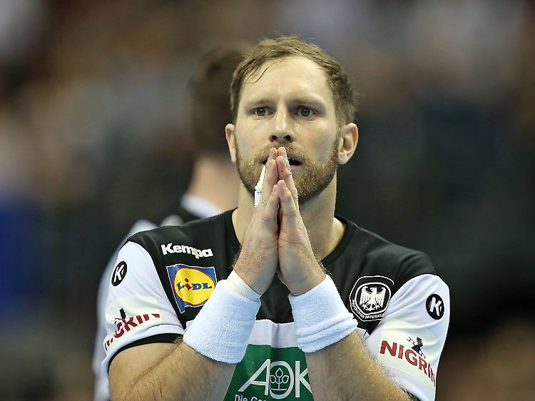 Der Einsatz von Steffen Weinhold im kleinen WM-Finale gegen Frankreich wäre nicht ohne Risiko für den DHB-Star.