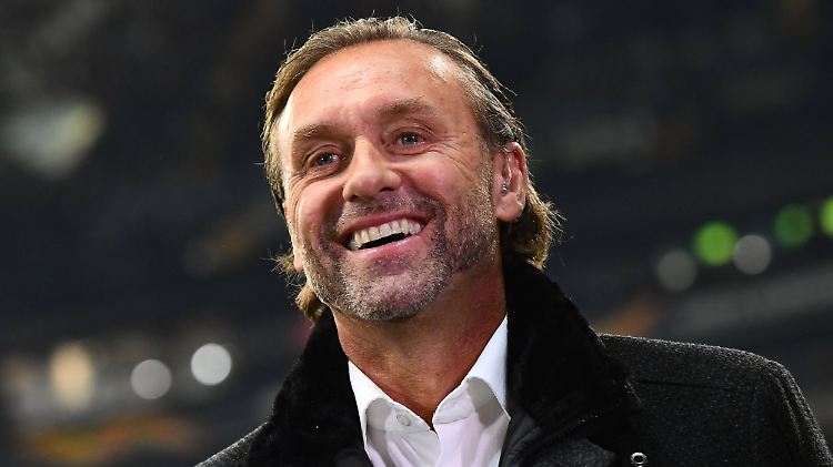 Thomas Doll ist zurück in der Fußball-Bundesliga - als Trainer von Hannover 96.