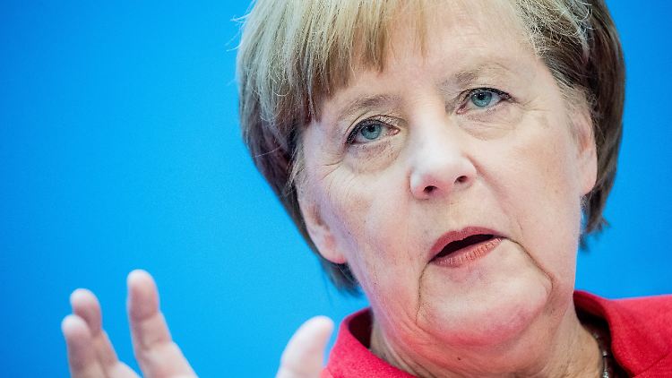 Kanzlerin Merkel: "Israel muss seine Existenz sichern."