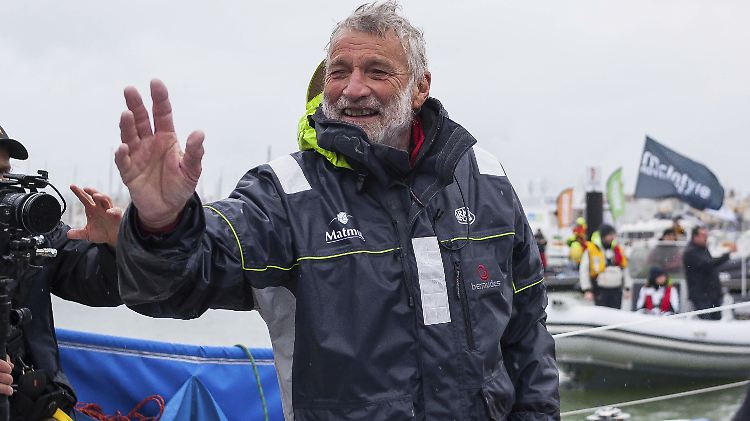 Jean-Luc Van Den Heede bei seiner Ankunft in Les Sables d'Olonne.