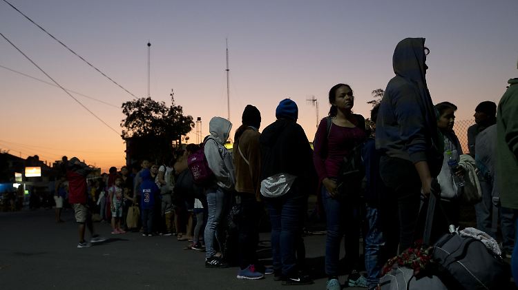Asylbewerber sollen in Zukunft nicht mehr in den USA auf den Ausgang ihres Asylverfahrens warten. 