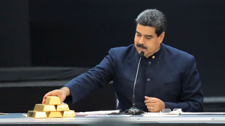 Von Venezuelas einst stattlicher Goldreserve hat Maduro in den vergangenen Jahren bereits mehr als die Hälfte versetzt. 