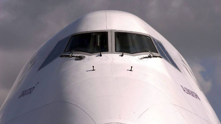 Im laufenden Jahr will Boeing 895 bis 905 Verkehrsflugzeuge ausliefern.