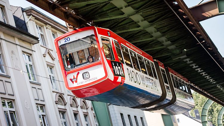 Die Wuppertaler Schwebebahn - wenn das mal kein "Tatort"-Argument ist.