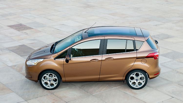 Kleiner Raumriese: Der Ford B-Max ist ein Van mit Schiebetüren, variablen Innenraum und viel Platz.