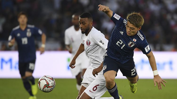 Katar gewinnt unerwartet die Asien-Meisterschaft.