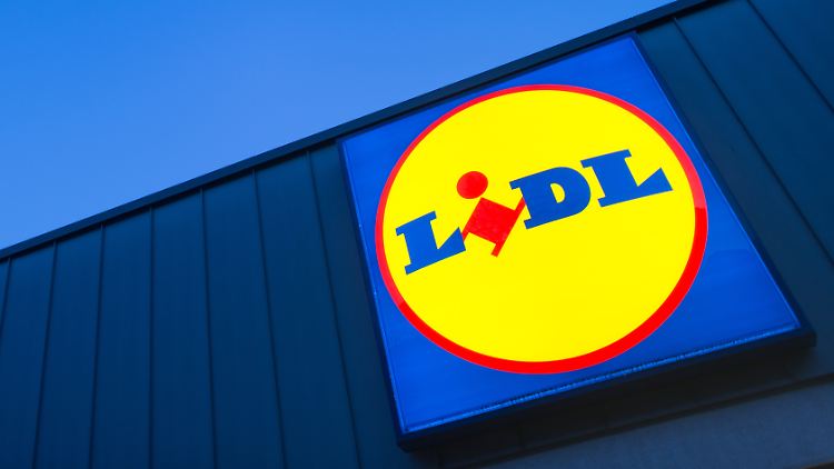 Vorstoß in den Automarkt? Lidl bietet Kunden an, einen Kleinwagen "schnell und unkompliziert zu leasen".