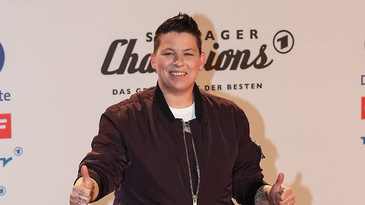 Kerstin Ott macht sich immer wieder für die LGBT-Community stark. Ihre Teilnahme bei "Let's Dance" mit einer Tänzerin ist ein echtes Novum. 