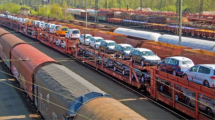"Sämtliche EU-Staaten werden weiterhin wachsen", betont die EU-Kommission.