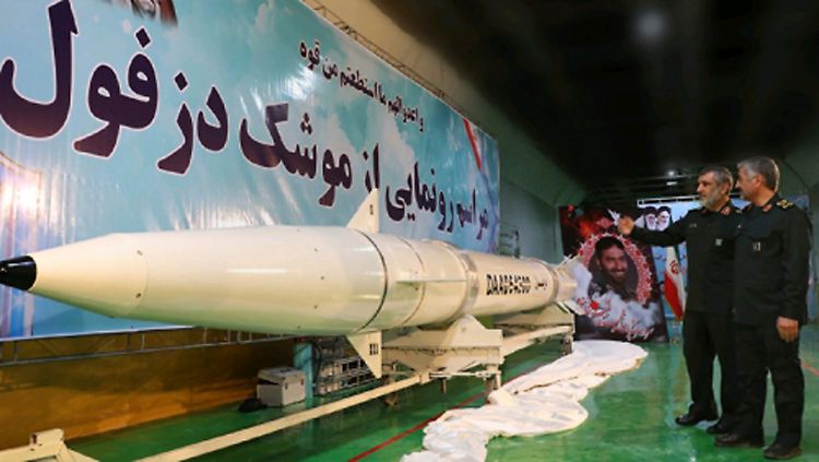 Die Boden-Boden-Rakete "Desful" hat eine Reichweite von 1000 Kilometern.