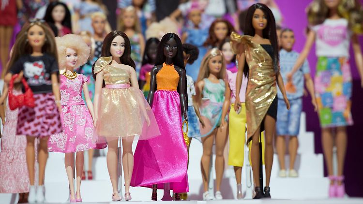 Blond und hellhäutig war einmal: im Barbie-Universum hat die Diversität Einzug gehalten.