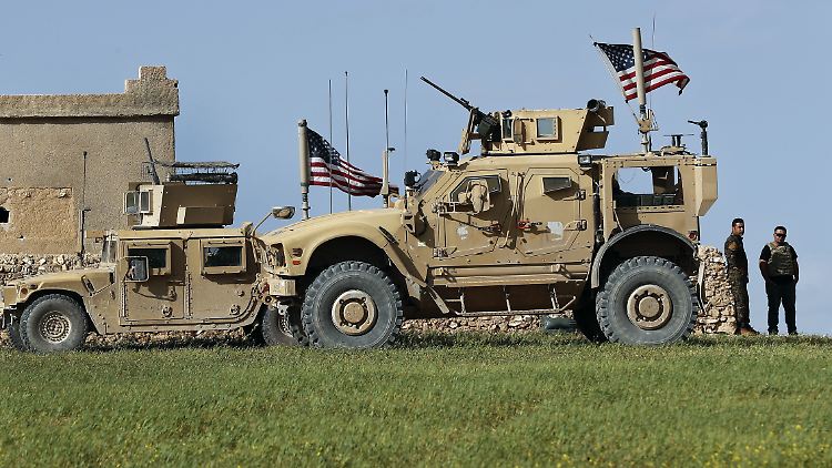 Fahrzeuge einer US-Einheit in Syrien.