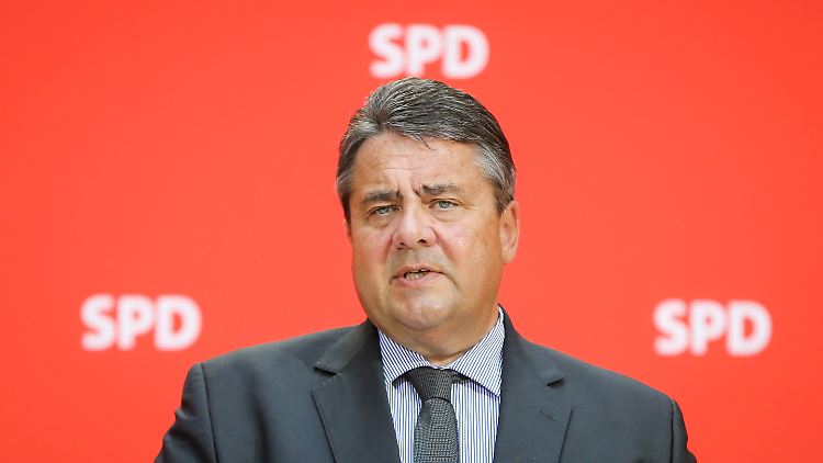 Sigmar Gabriel übt Kritik an der Großen Koalition.