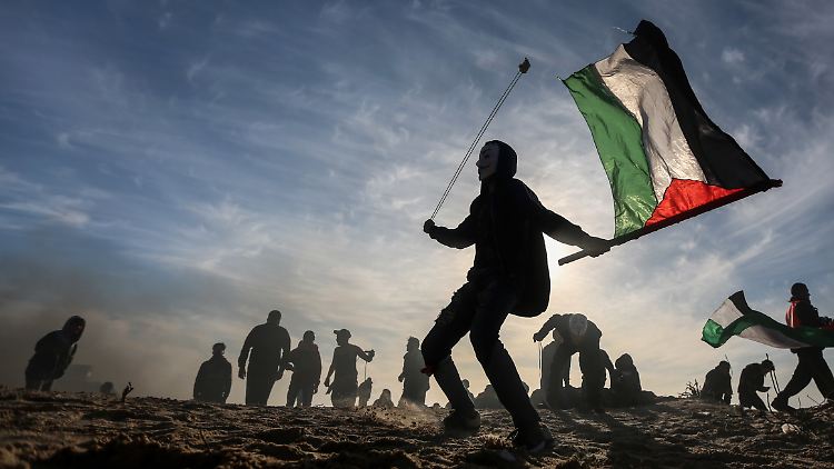 Immer wieder greifen Palästinenser israelische Grenzbefestigungen an (Archivbild).