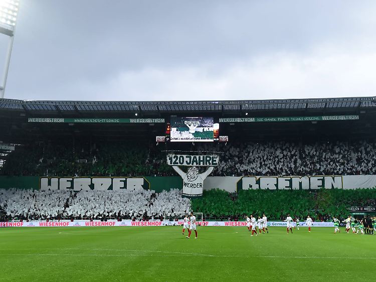 Und die Fans gratulieren.