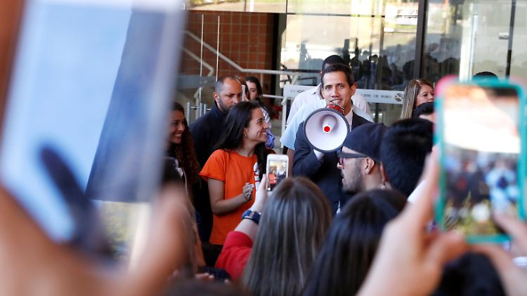 Juan Guaidó rief seine Anhänger in Venezuela zu weiteren Demonstrationen auf.